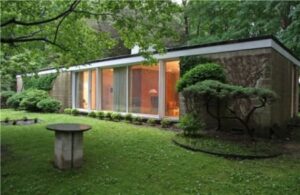 Philip Johnson’s “Glass House”